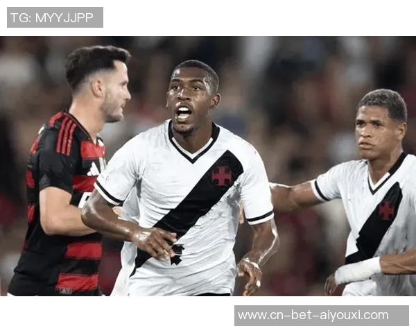 瓦斯科达伽马与弗鲁米嫩赛的激烈对决引发球迷热议与期待 瓦斯科达伽马与弗鲁米嫩赛的激烈对决引发球迷热议与期待