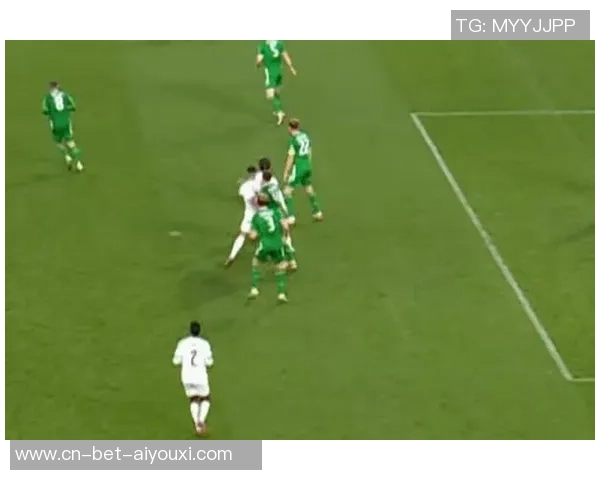 40岁C罗国家队初次染红！肘击+做哭泣手势嘲讽对手，世预赛生计闭幕